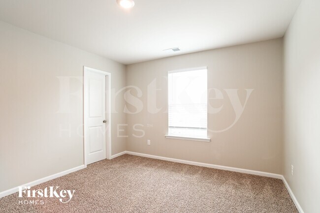 Building Photo - 191 Tackle Box Drive