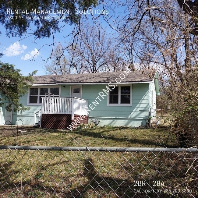 Building Photo - 2800 SE Massachusetts Ave