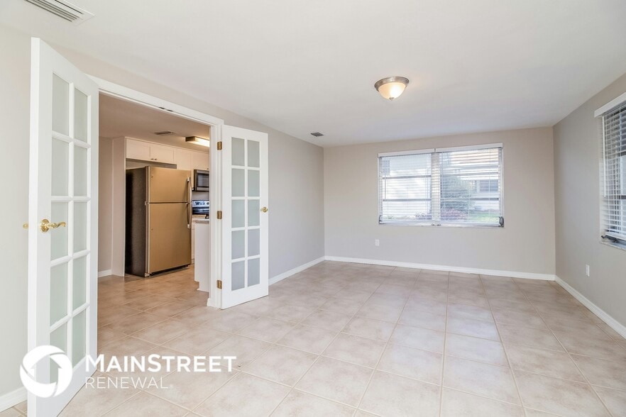 Building Photo - 3648 Blackhawk Dr