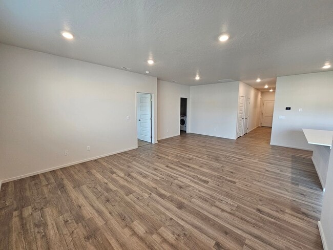 Building Photo - New build! October rent free