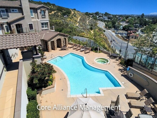 Building Photo - 11528 Verona Dr