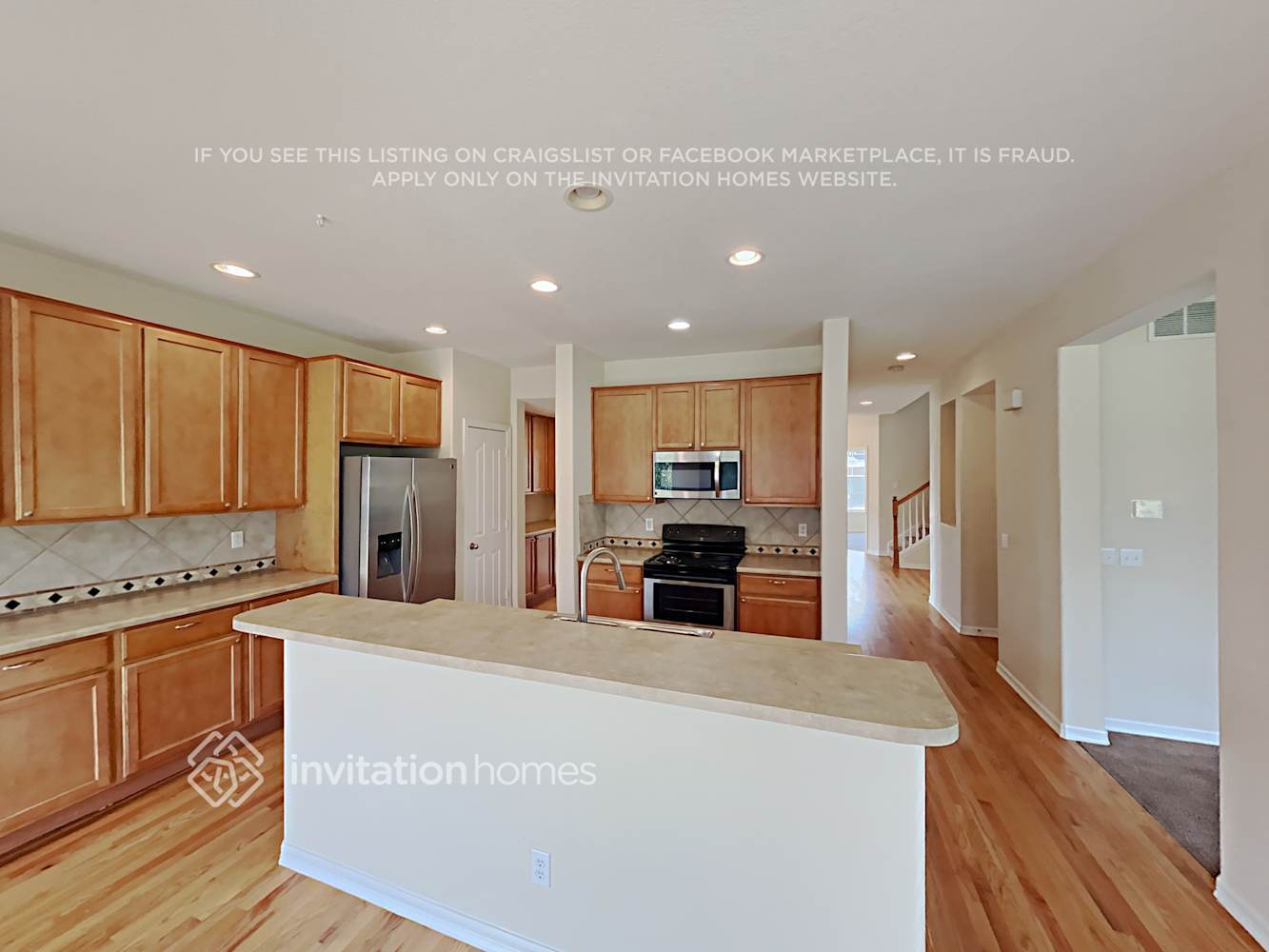 Building Photo - 206 N Coolidge Way