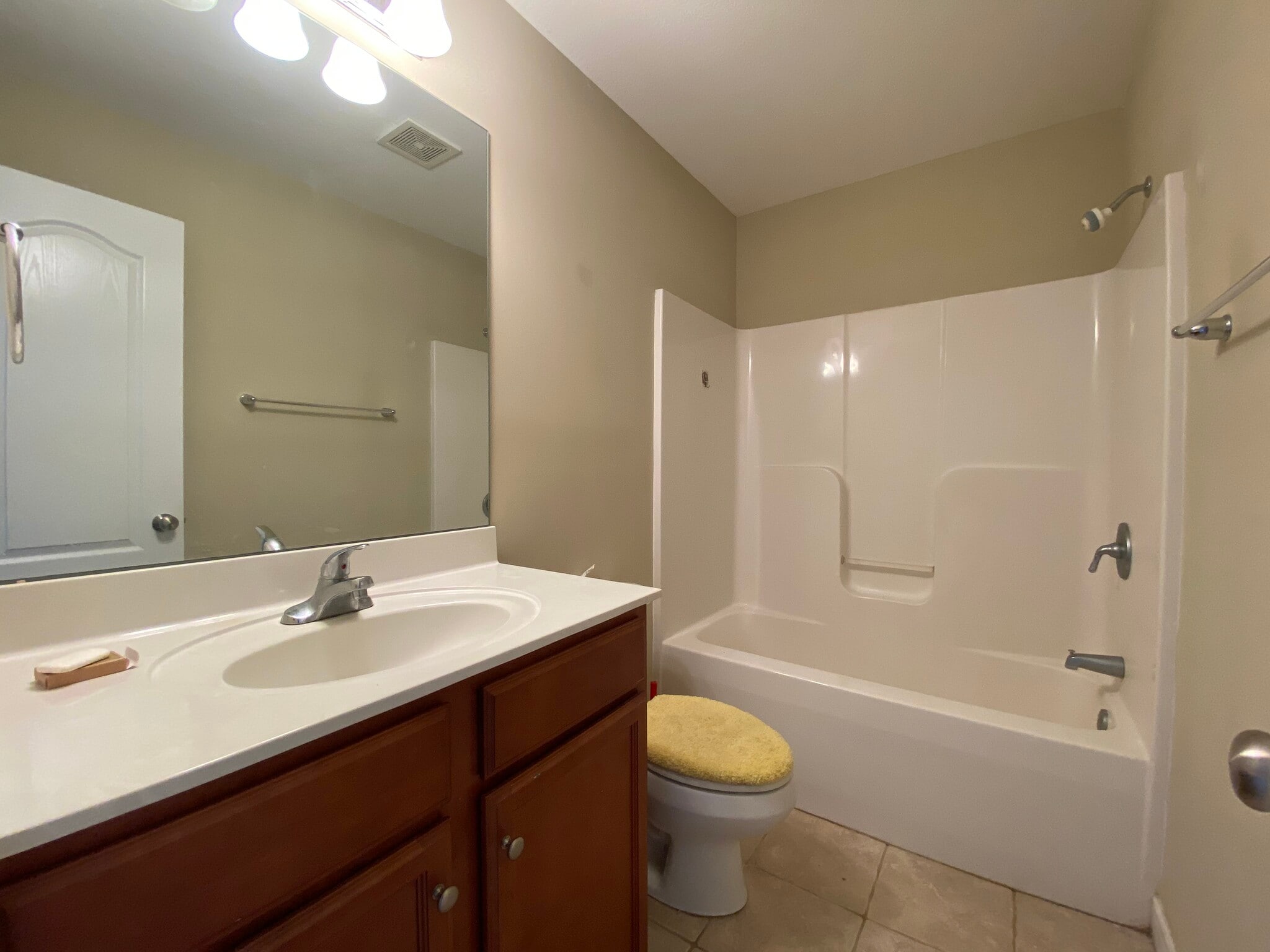 Building Photo - 122 Azalea Rdg