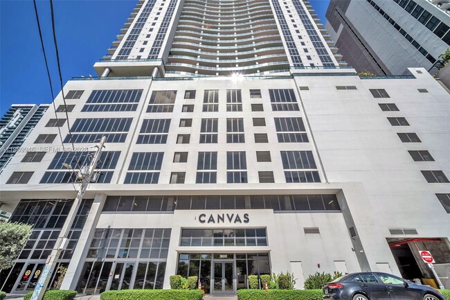 Building Photo - 1600 NE 1st Ave