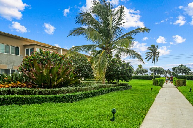 Building Photo - 120 N Ocean Blvd