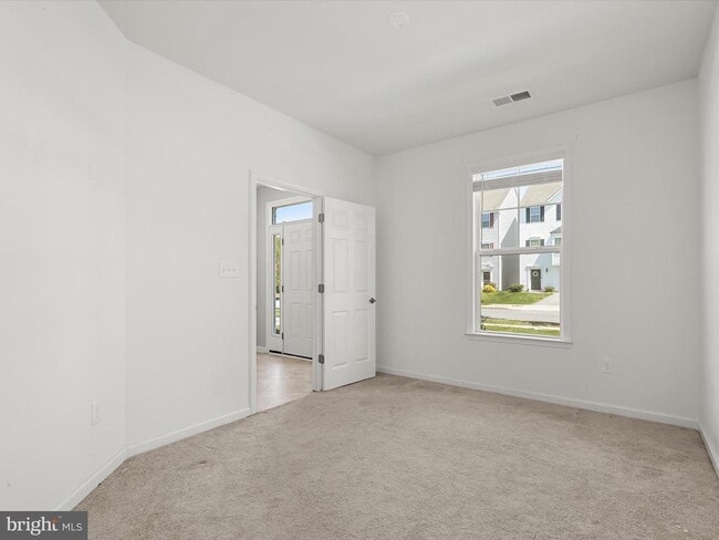 Building Photo - 415 Bodkin St