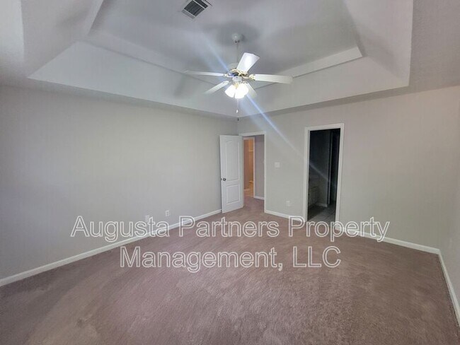 Building Photo - 4779 Cold Springs Dr
