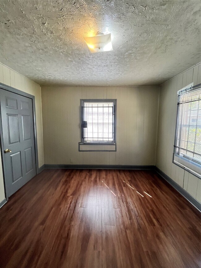 Building Photo - 4609 Dabney St