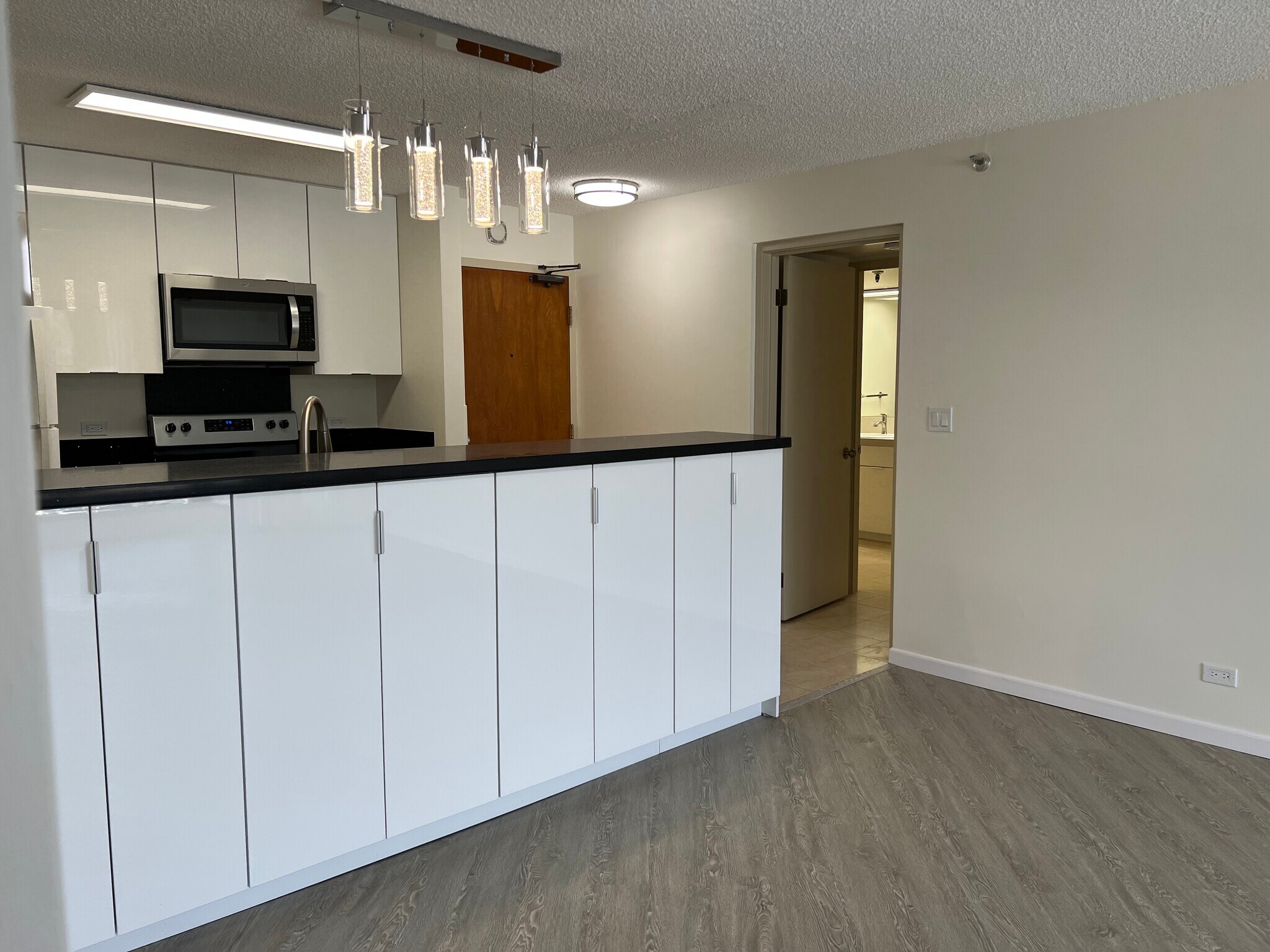 Building Photo - 5070 Likini St