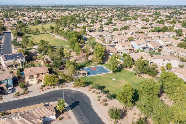 Building Photo - 4244 E Gleneagle Dr