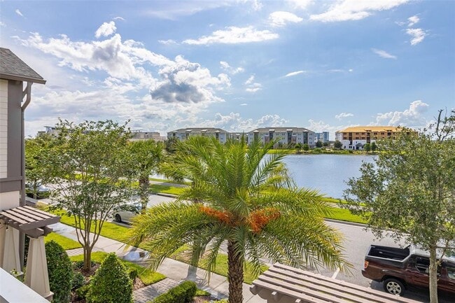 Building Photo - 13813 Benavente Ave