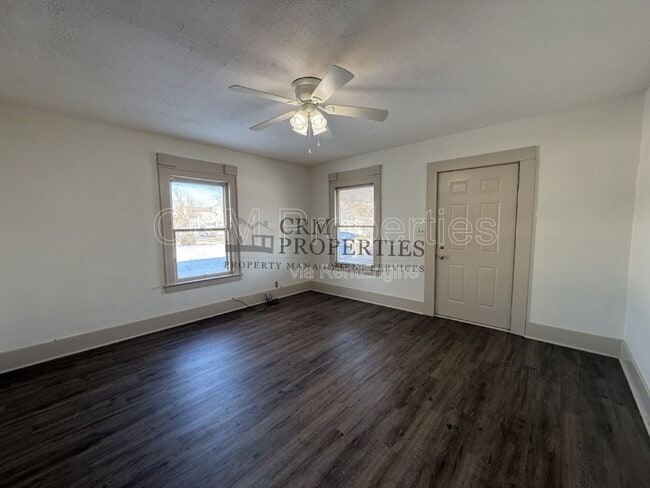 Building Photo - 811 N Webster St