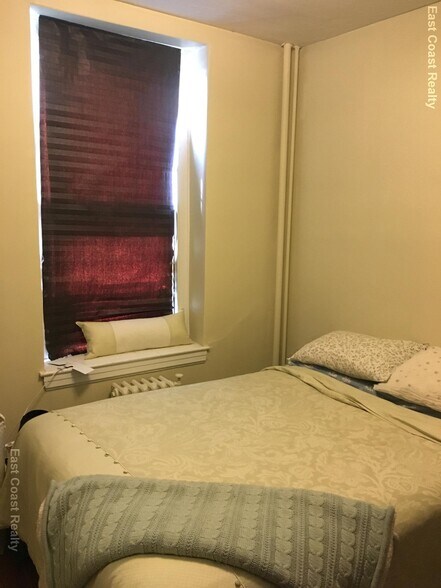 Primary Photo - 223 Essex St
