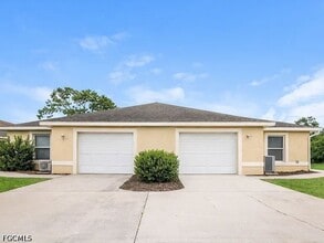 Building Photo - 315 Melissa Dr