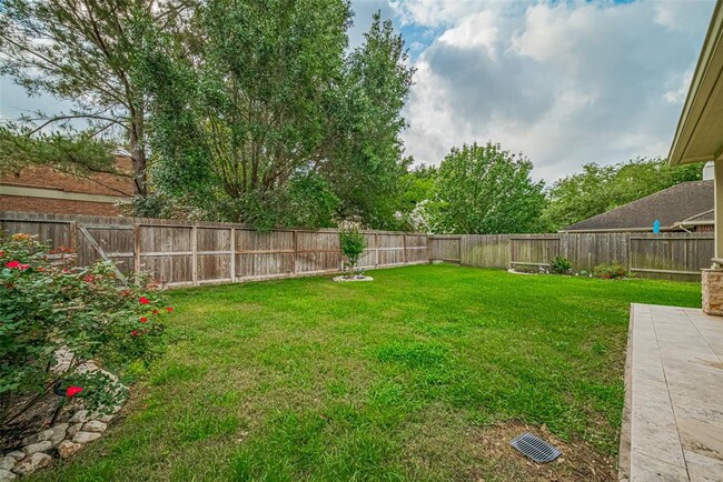 Building Photo - 3911 Fall Branch Dr