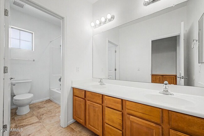 Building Photo - 2237 N 135th Dr