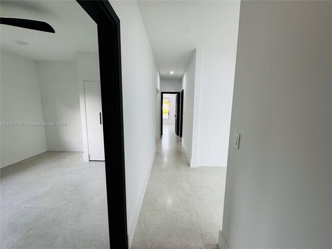 Building Photo - 19614 SW 133rd Ct