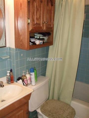 Building Photo - 71 Harvard Ave