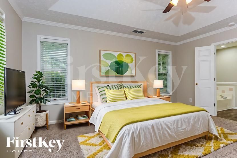 Building Photo - 1999 Bullock Trail