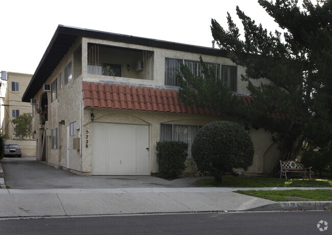 Primary Photo - 5728 Beck Ave