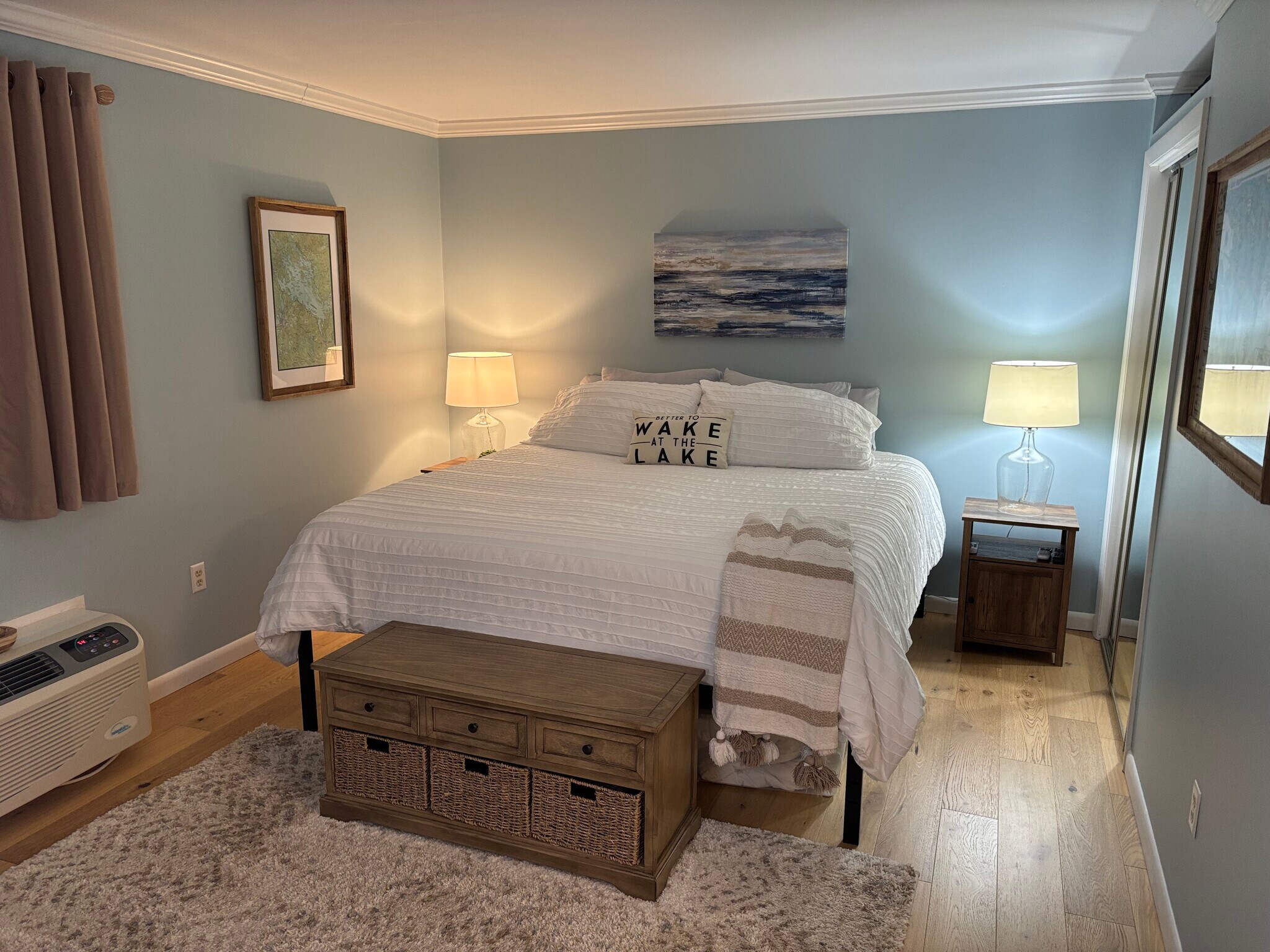 Building Photo - 131 Lake St