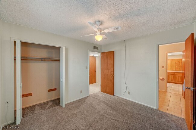 Building Photo - 6208 Casada Way