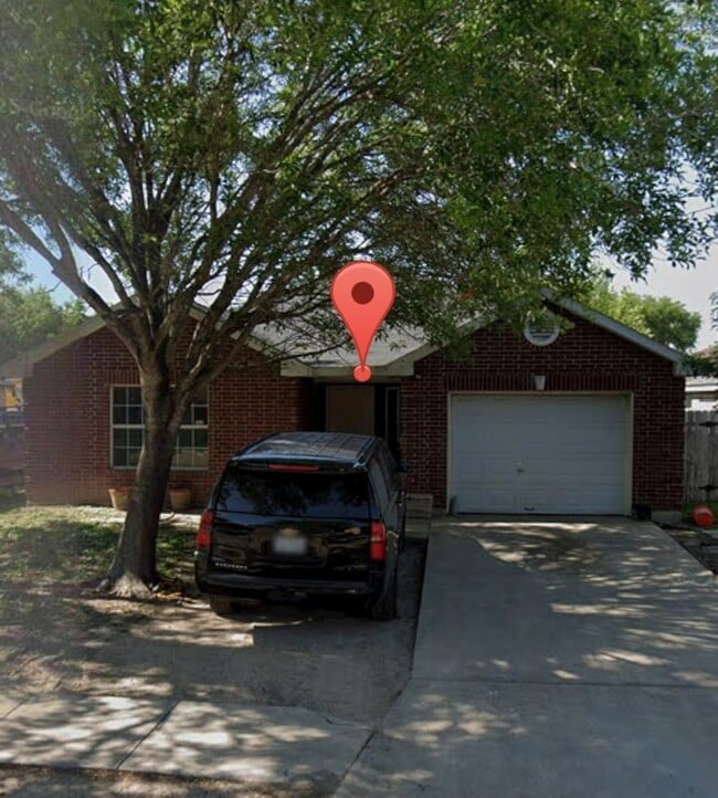 Building Photo - 3308 Ivy Ave
