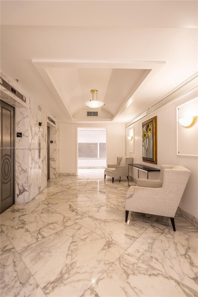 Building Photo - 5700 Collins Ave