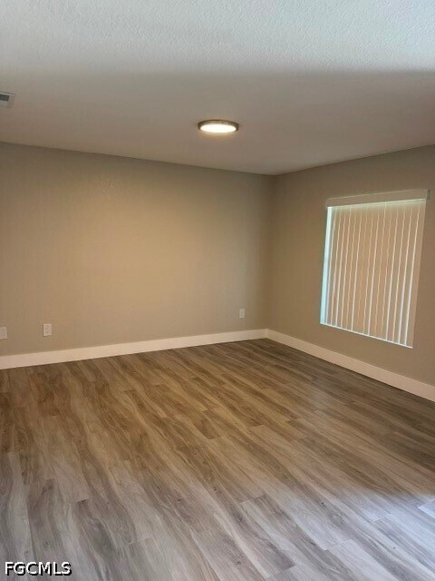Building Photo - 2703 Ansel Ave S