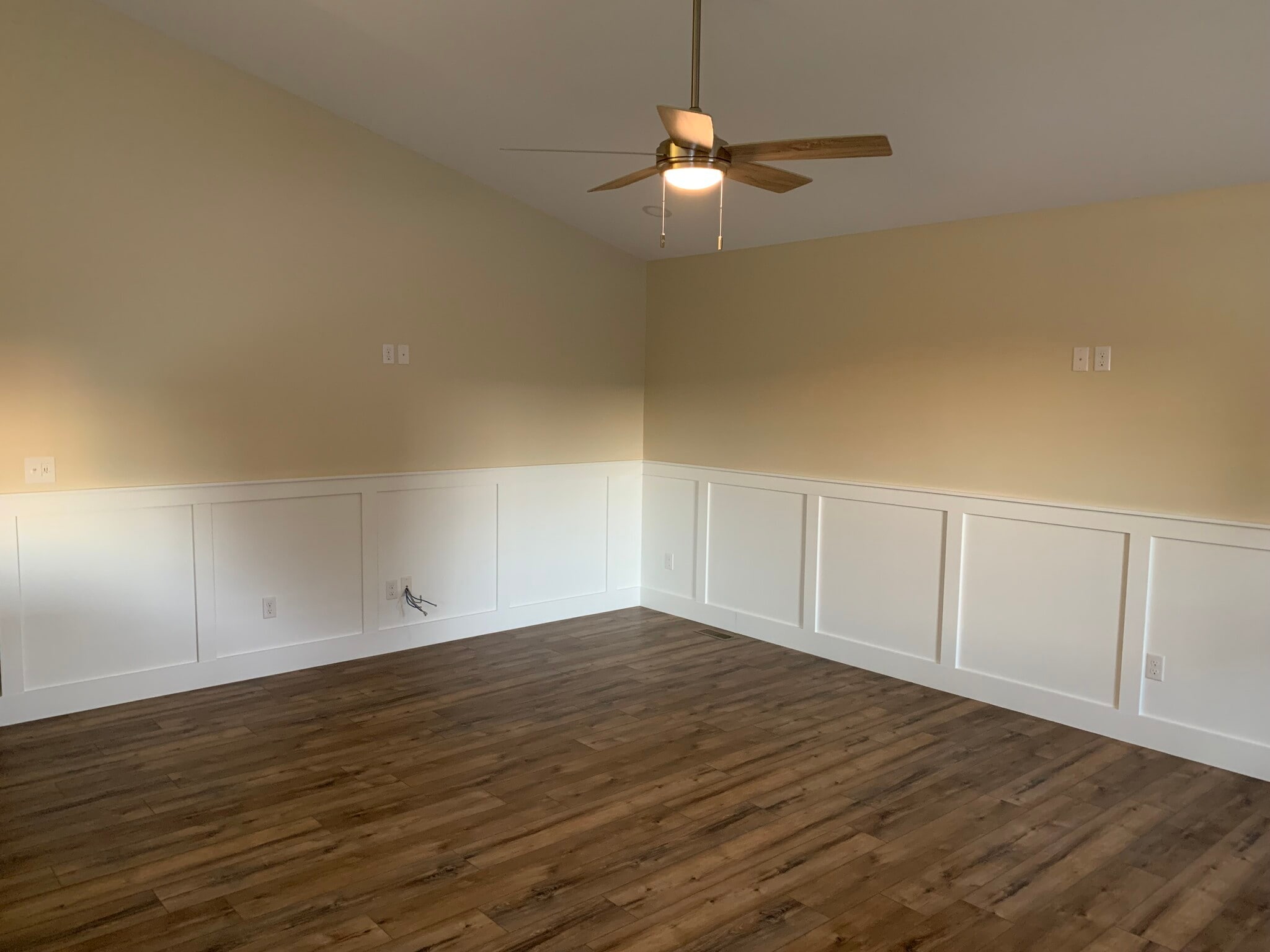 Building Photo - 1566 Thurman Rd