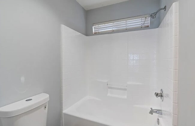 Building Photo - 6825 Tahoe Way