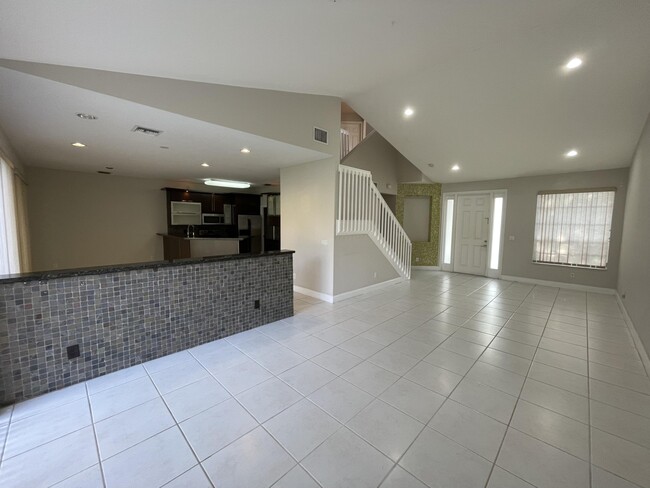 Building Photo - 23395 Water Cir