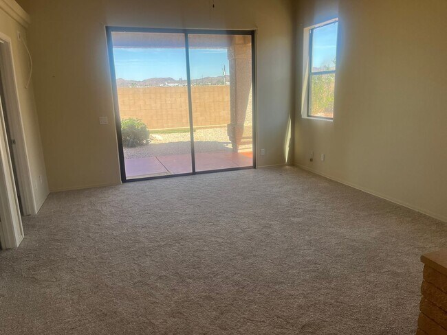 Building Photo - Beautiful Home In Sun Lakes Village