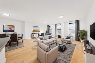 Building Photo - 207 Central Pk N