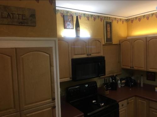 Building Photo - 1051 7th Ave N