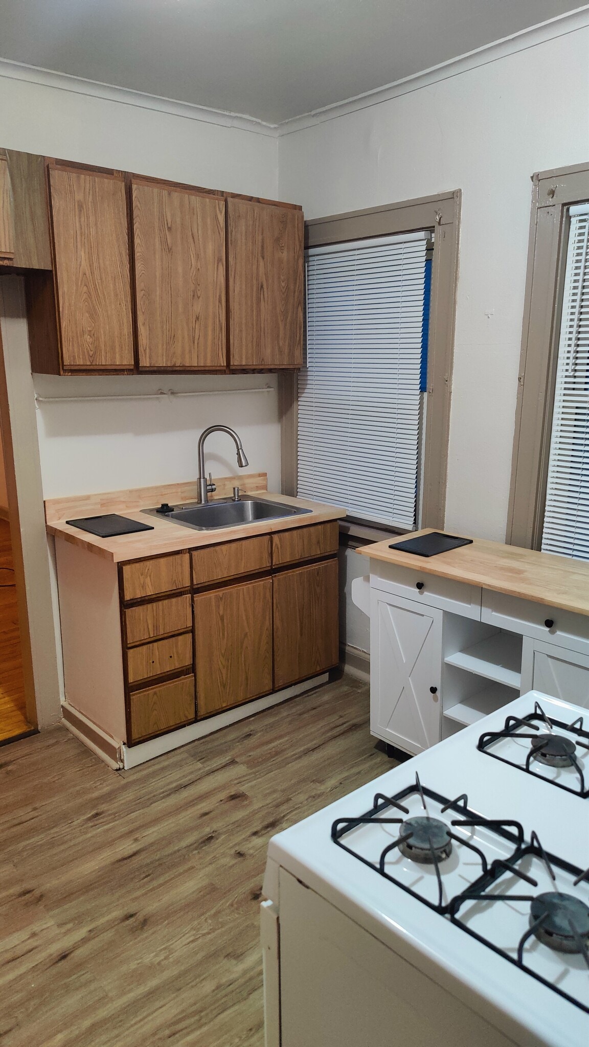 Building Photo - 3404 Alto Rd