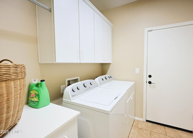Building Photo - 40838 N Prestancia Ct