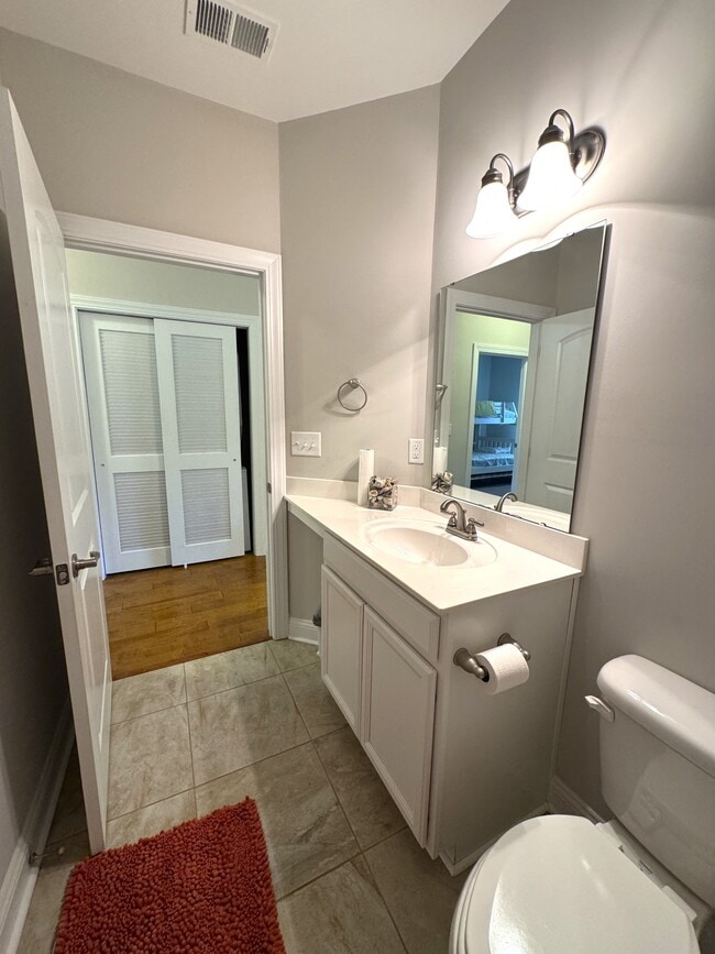 Building Photo - 624 Bonaventure Dr