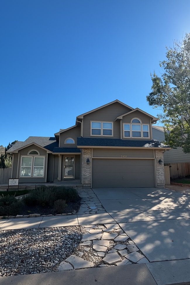 Primary Photo - Pinon Valley 2 story 3 bedroom home