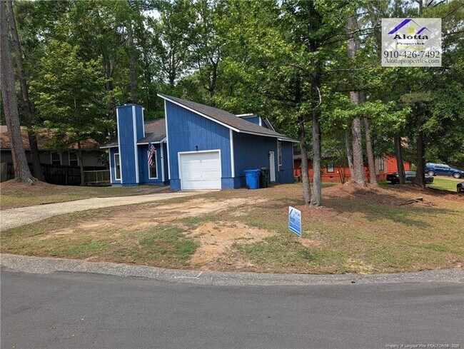Building Photo - 482 Corning Pl