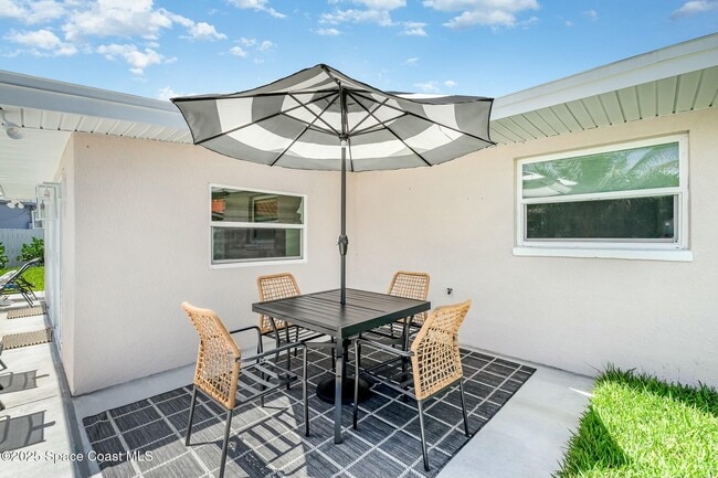 Building Photo - 100 Bel Aire Dr