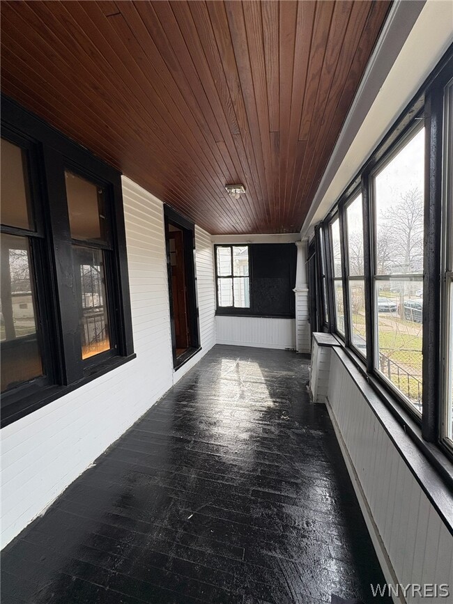 Building Photo - 189 Westminster Ave