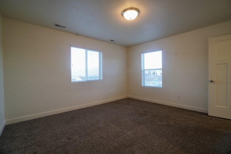 Building Photo - 14864 Diorite Ct