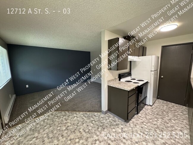 Building Photo - 12712 A St S