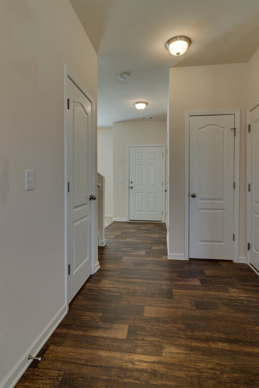 Building Photo - 4 BR/2.5 BA Home - A Rare Rental Between Columbia and Spring Hill!!!