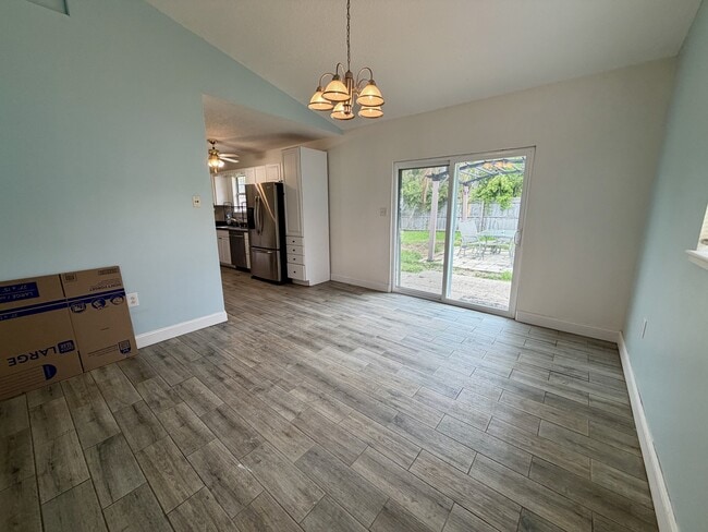 Building Photo - 102 Lake Charles Rd