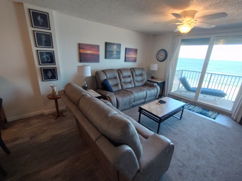 Building Photo - 111 S Atlantic Ave