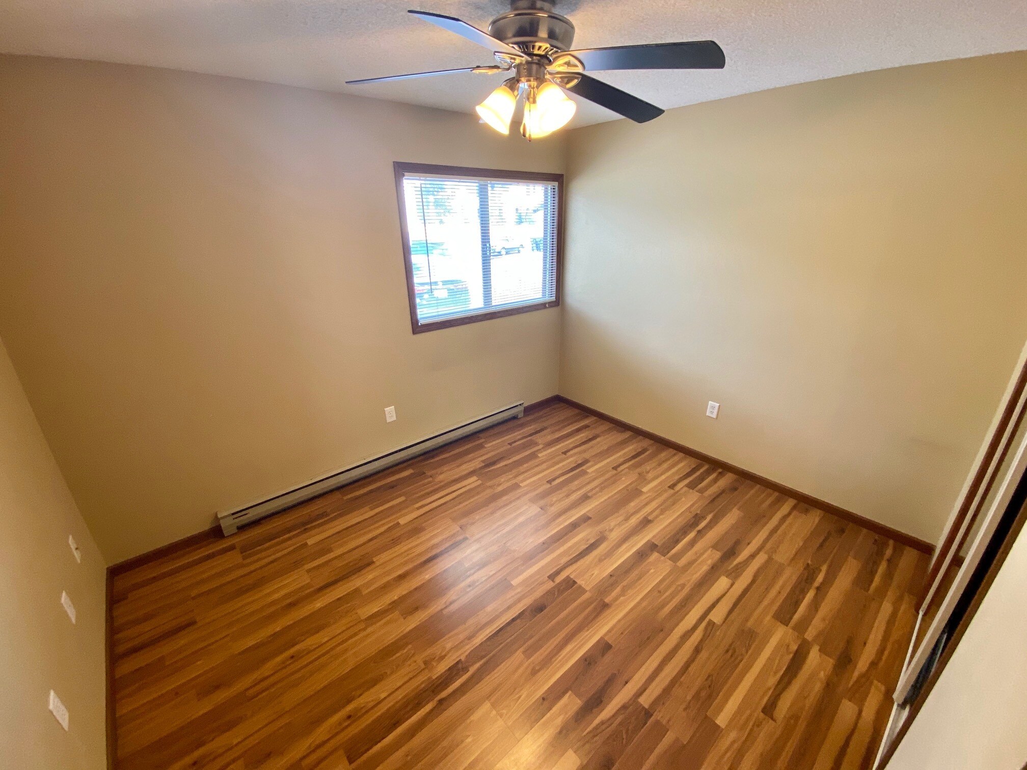 Building Photo - 232 11th St S