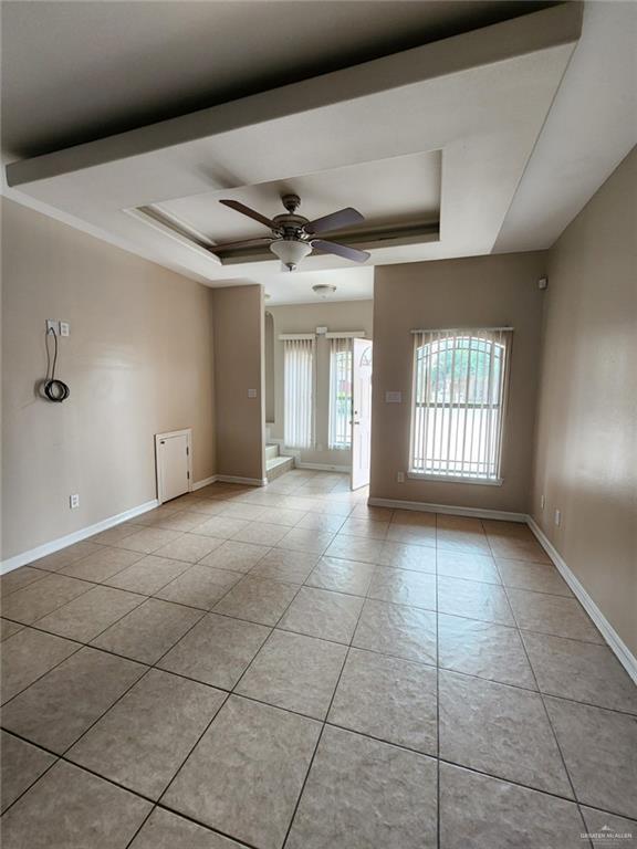 Building Photo - 3702 S Embassy Ave