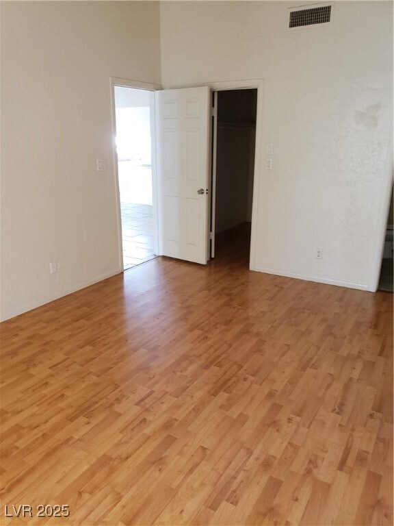 Building Photo - 3948 N Applecrest St